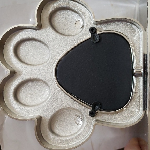 EIMOON Plaid Dog Paw Christmas Stocking Holders - Picture 5 of 7